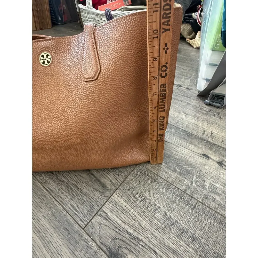 Tory Burch Perry Tote Bag Camel & Brown Pebbled Leather Shoulder Strap